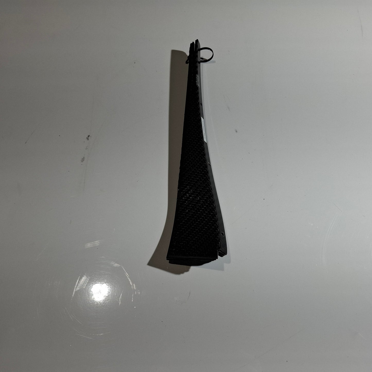 FIN, FRONT DIFFUSER LE