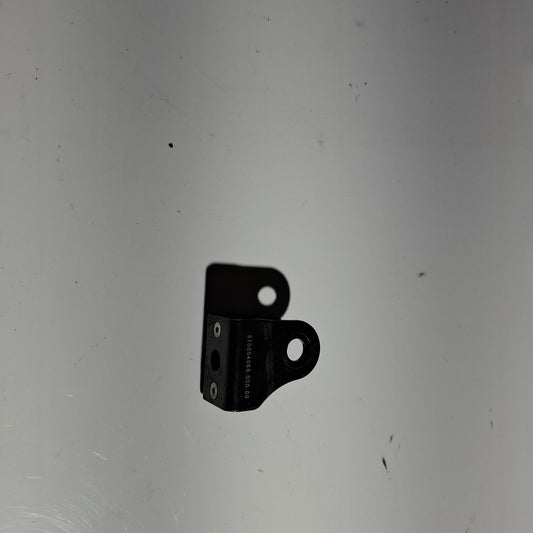 LOWER OUTER SUPPORT BRACKET