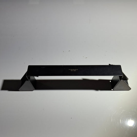 BATTERY STRAP LO