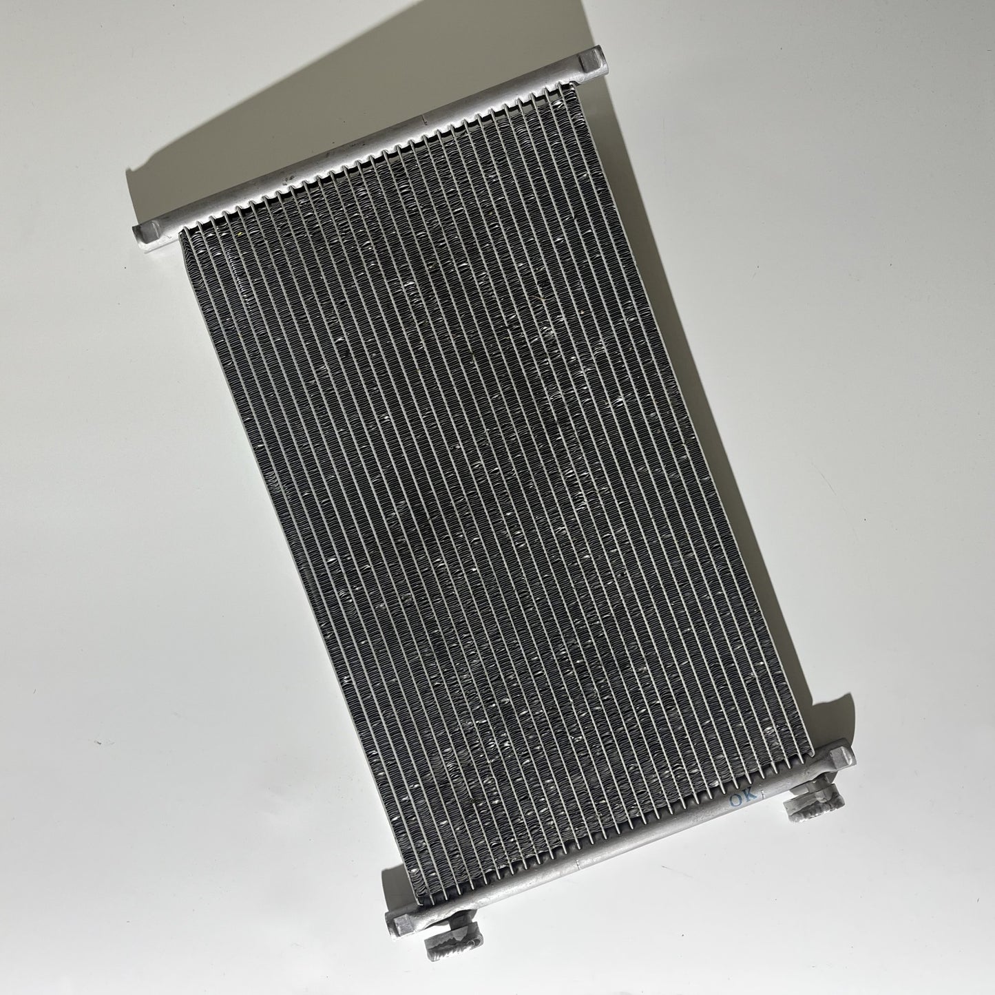 BRACKET A/C CONDENSER