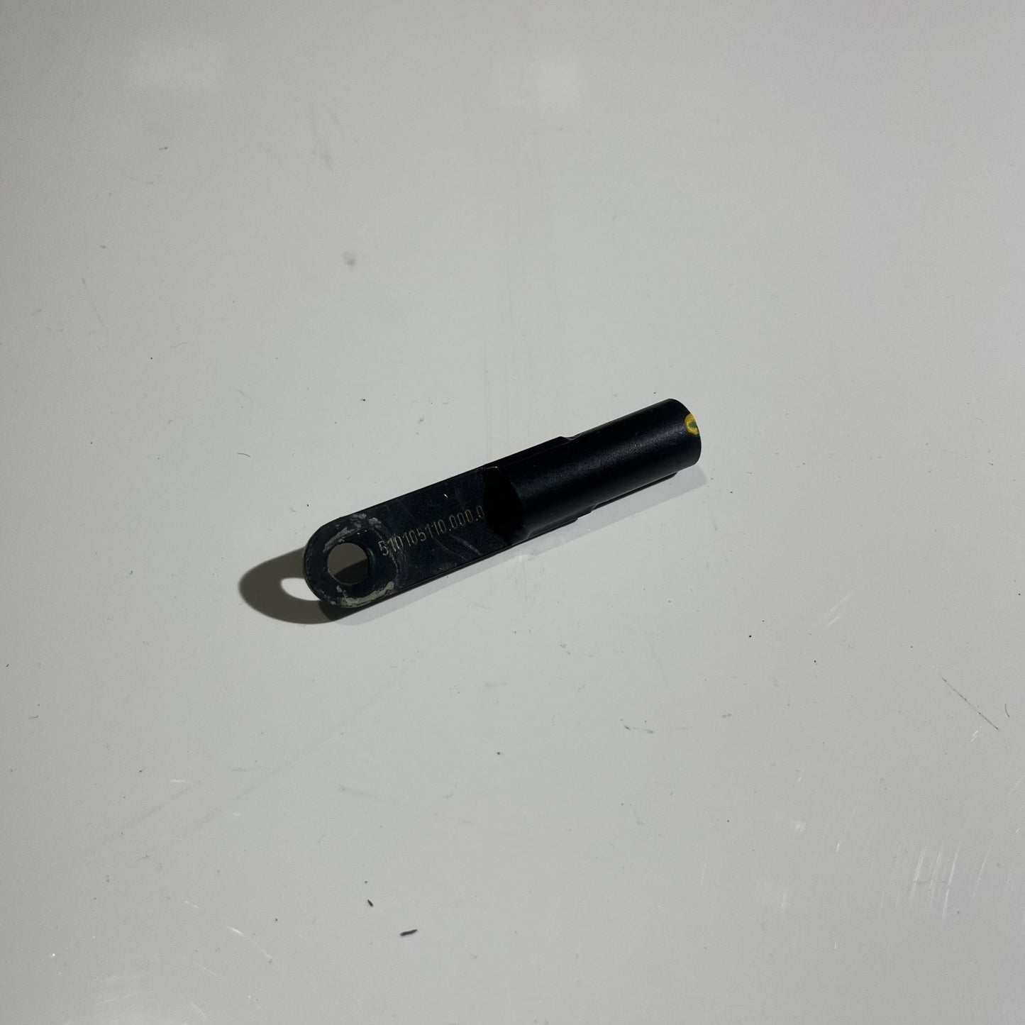 SHACKLE STRUT ROD BODY