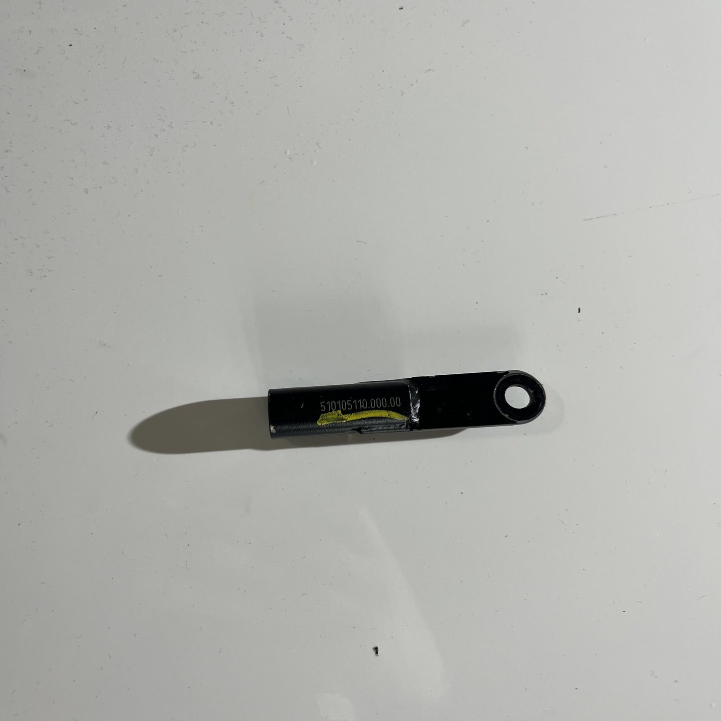 SHACKLE STRUT ROD BODY