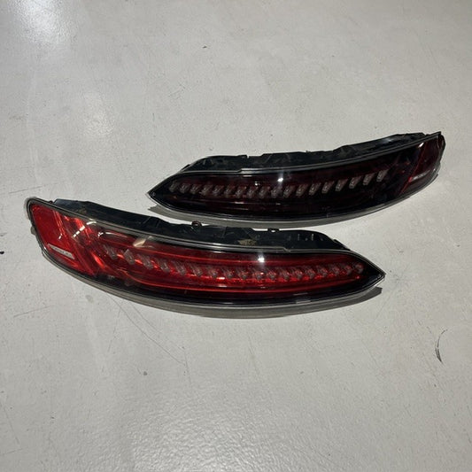 TAIL LIGHT UNIT RHS