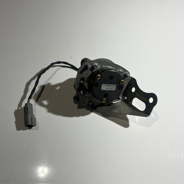 VACUUM PUMP