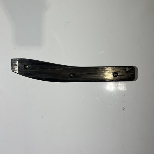 SKID FRONT DIFFUSER RI OUTER (MODELYEAR 2012)