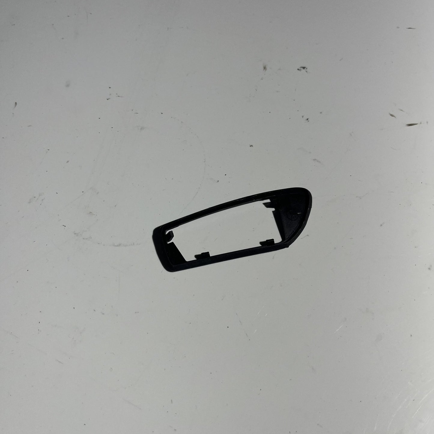 MIRROR BASE SEAL LE