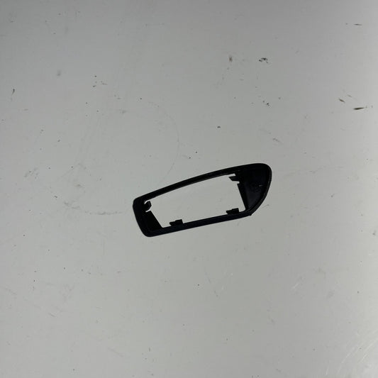 MIRROR BASE SEAL LE