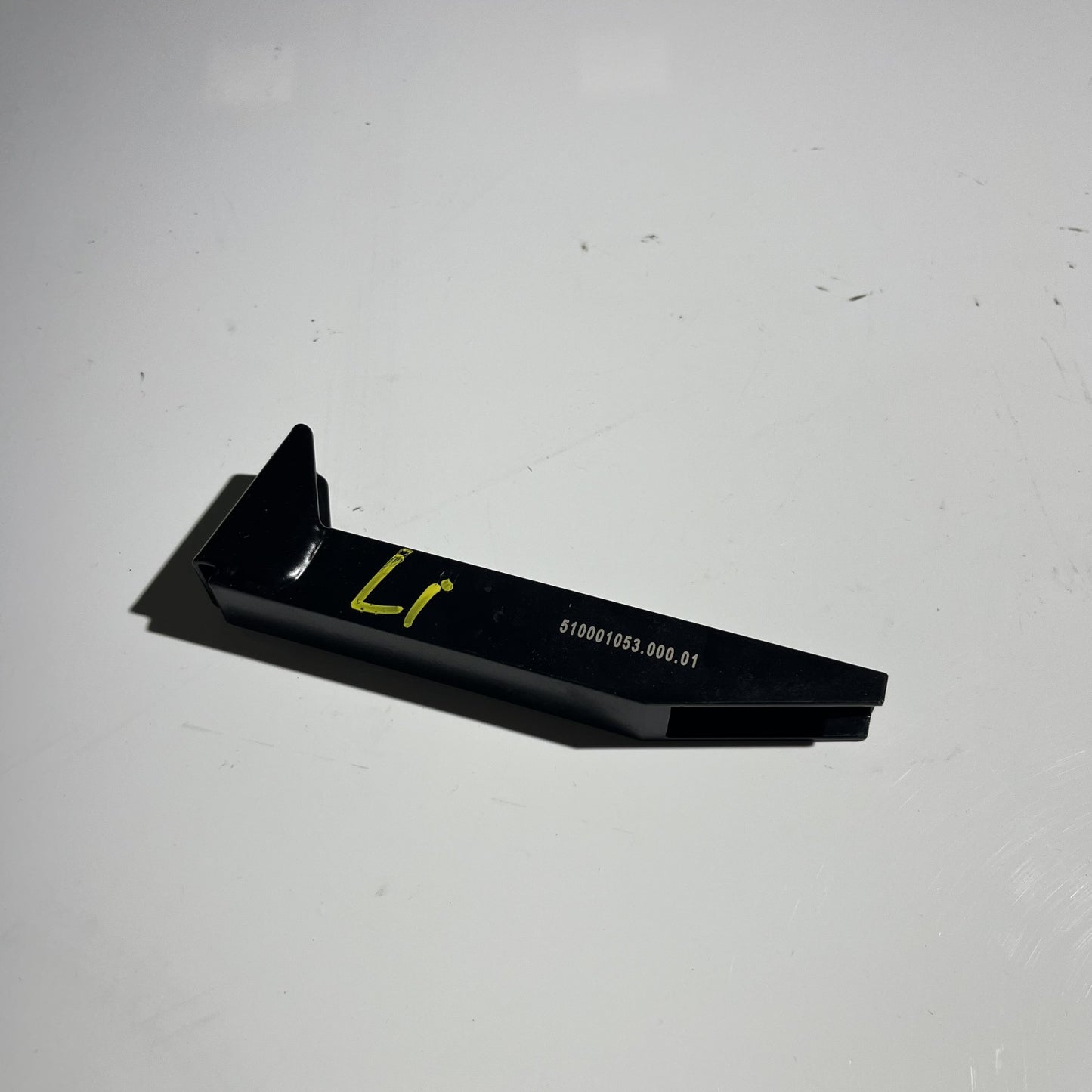BRACKET FRONT DIFFUSER LE FR INNER