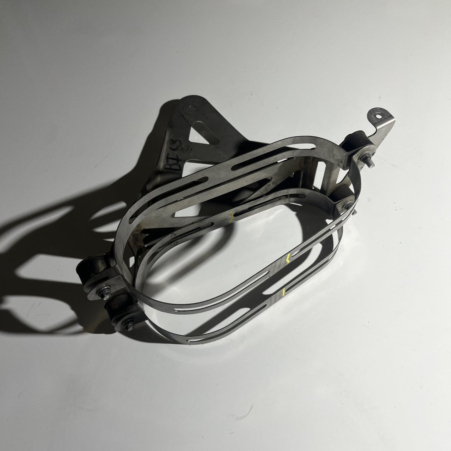 BRACKET CATCH TANK