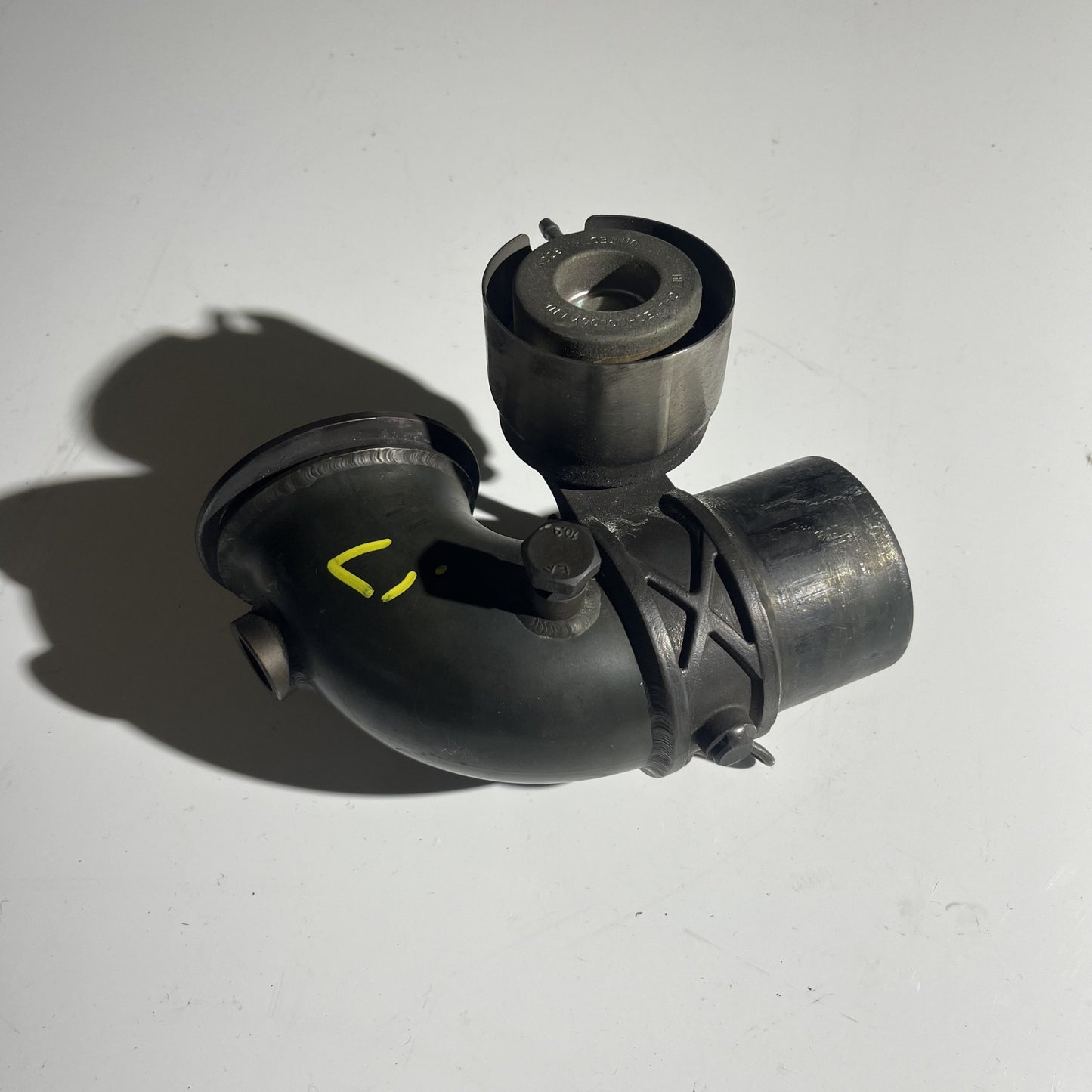 Y-PIPE LE