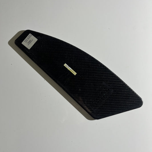 END PLATE REAR WING
